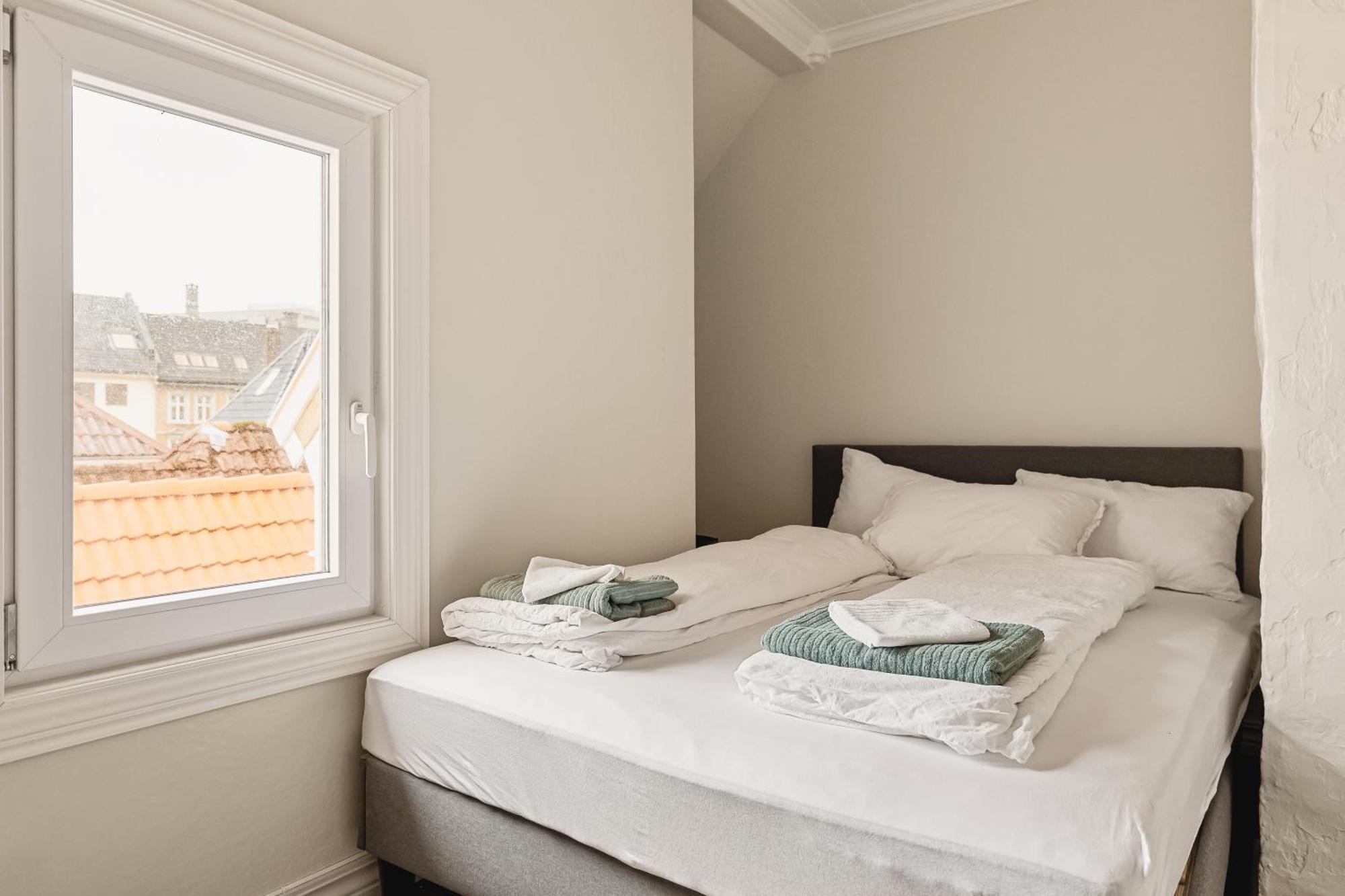 2024 Renovated Luxury Penthouse! Up To 9 Guests! Apartamento Bergen Exterior foto